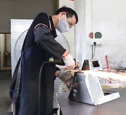 Enclosures and Parts 18 Image 08