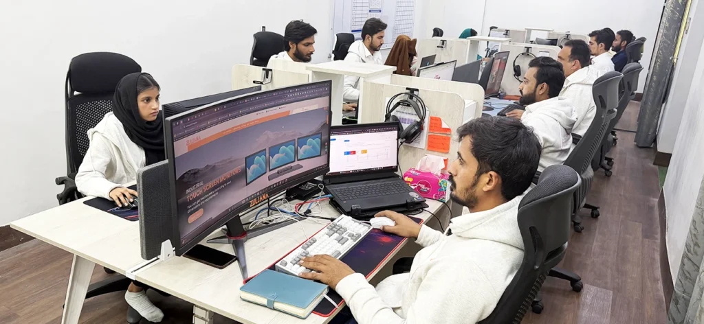 pakistani employee group workspace